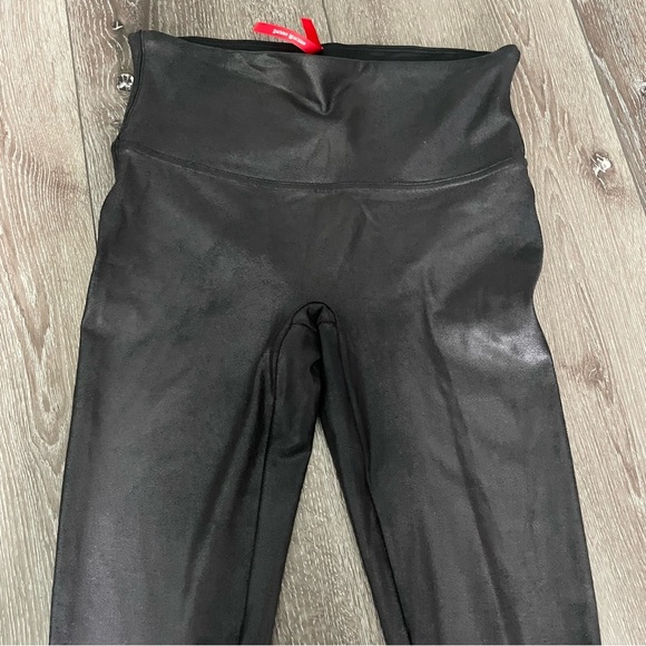 SPANX Faux Leather Black Leggings Size Large - Picture 7 of 10